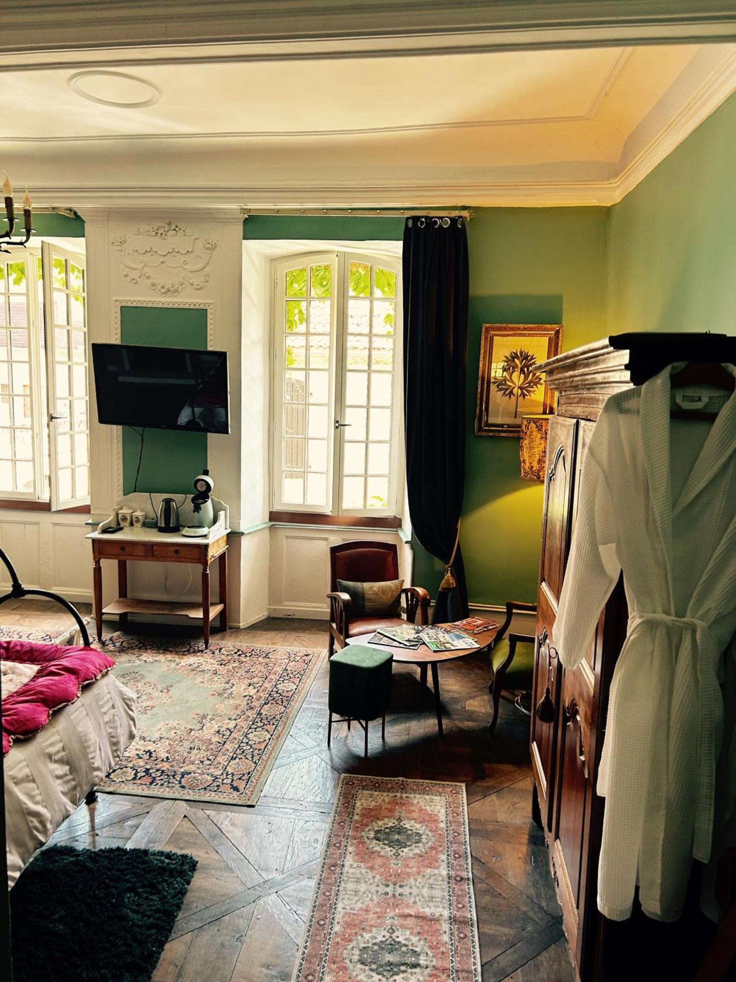 Le 7 Des Tonneliers Bed & Breakfast Castelfranc Eksteriør bilde